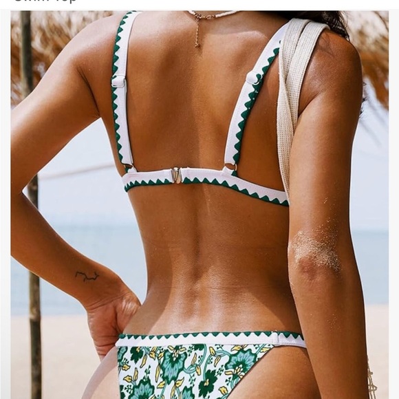 NWT L GREEN FLORAL VERY SEXY HIGH SIDES SQUARE TOP 2-Piece bikini - Picture 3 of 6